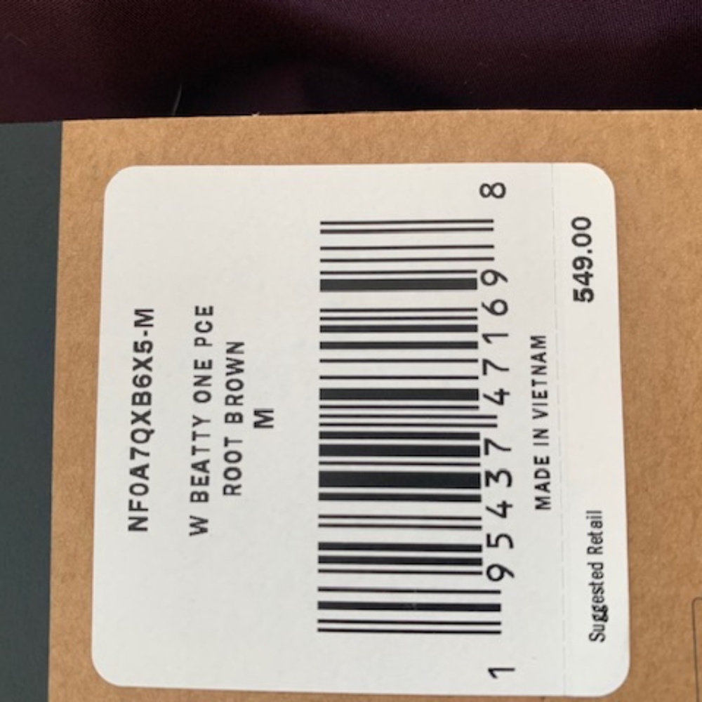 BNWT - Picture 2 of 6
